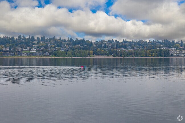 Bridgeton residents can swim and boat in the Columbia River.