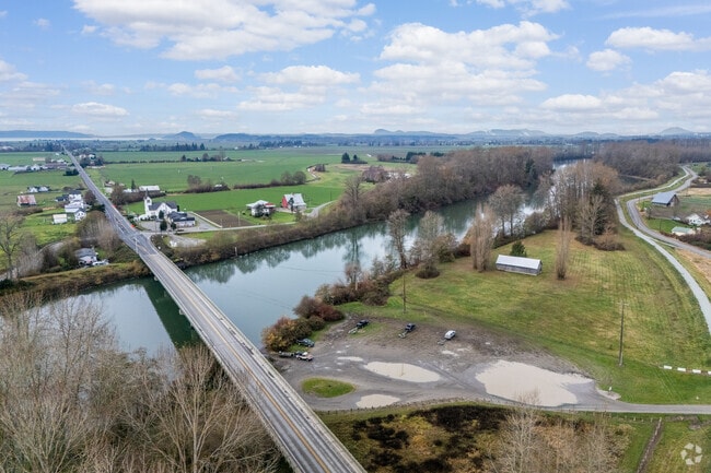 Find the perfect fishing spot along the Skagit River in Conway.