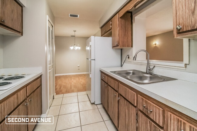 1413 Kirby St, Ocoee, FL 34761 - photo 2