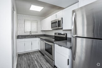 1207 E 8th St, Tempe, AZ 85281