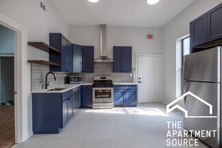 646 N Damen Ave Unit 2R, Chicago, IL 60622
