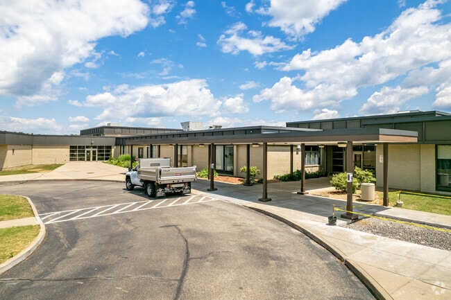 West Hills Primary School serves early grades in the Siskiyou Union area near Weed.