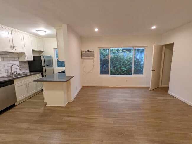 6142 Eleanor Ave unit 4, Los Angeles, CA 90038 - photo 3