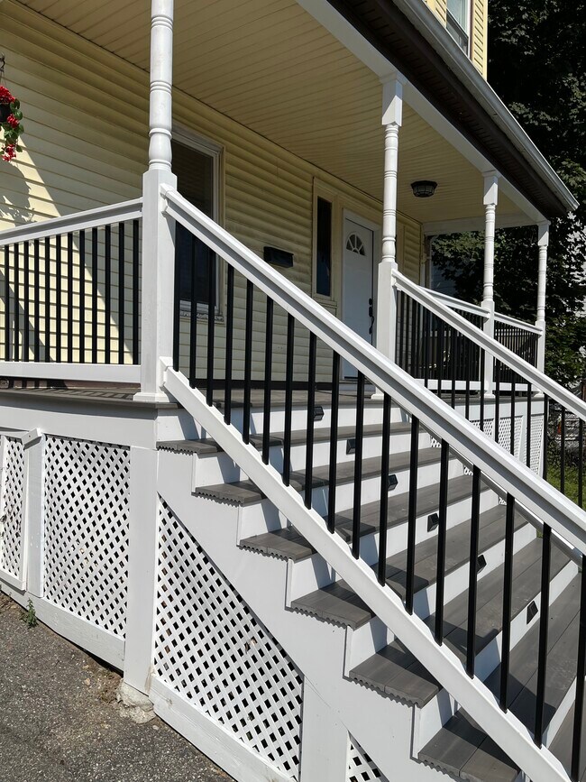 5 Otisfield St unit 2, Dorchester, MA 02121 - photo 4