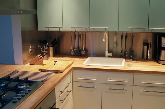 1615 Meridian Ave unit 204, Miami Beach, FL 33139 - photo 3