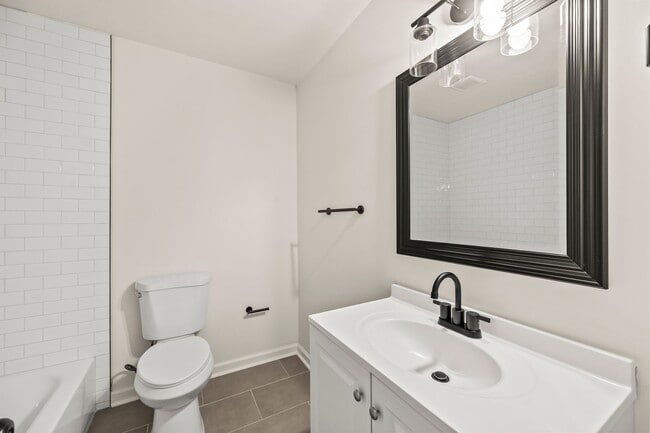 1640 W Northwest Blvd, Winston Salem, NC 27104 - photo 7