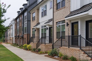 2701 Rozzelles Ferry Rd, Charlotte, NC 28208