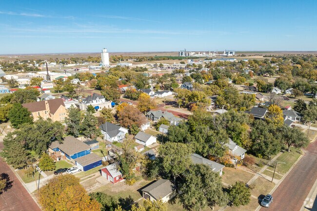Russell’s downtown features murals and locally owned shops.
