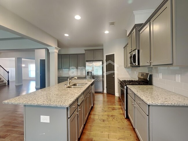 1149 Victoria Walk Ln, Dacula, GA 30019 - photo 3