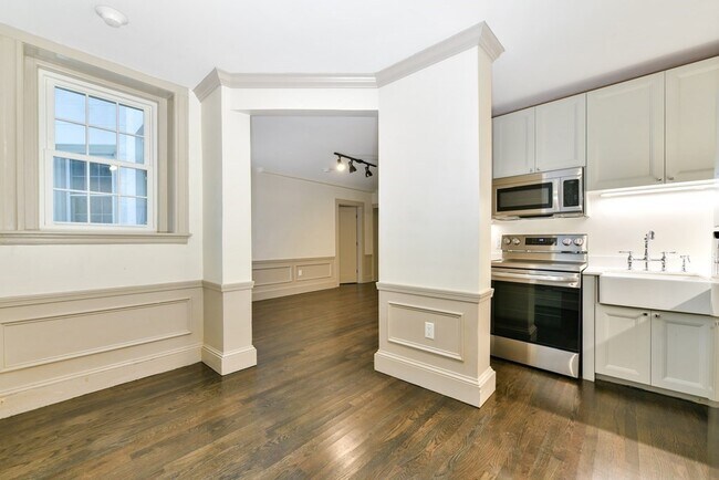 7 Dana St unit 47, Cambridge, MA 02138 - photo 2