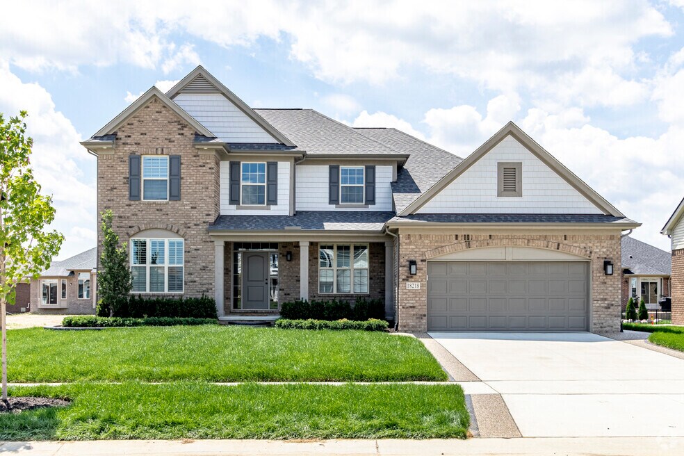 16674 Beau Dr unit 36949836, Macomb, MI 48042 - photo 1