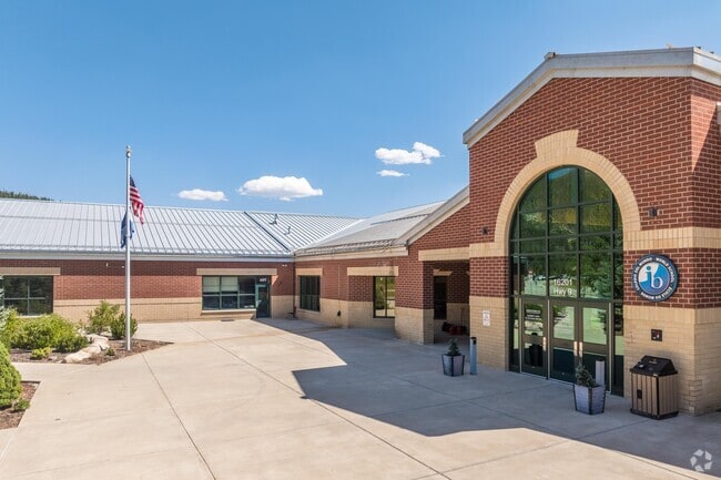 Summit High School offers Advanced Placement courses for college credit.