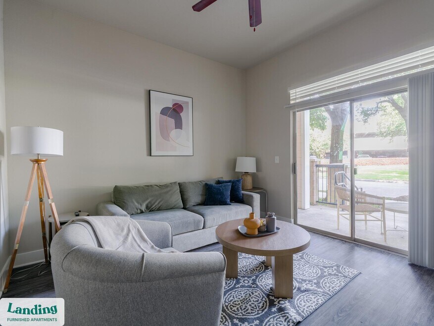 18101 Point Lookout Dr unit 106.1407099, Nassau Bay, TX 77058 - photo 1