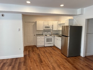 21 Roberts St Unit A, Sanford, ME 04073