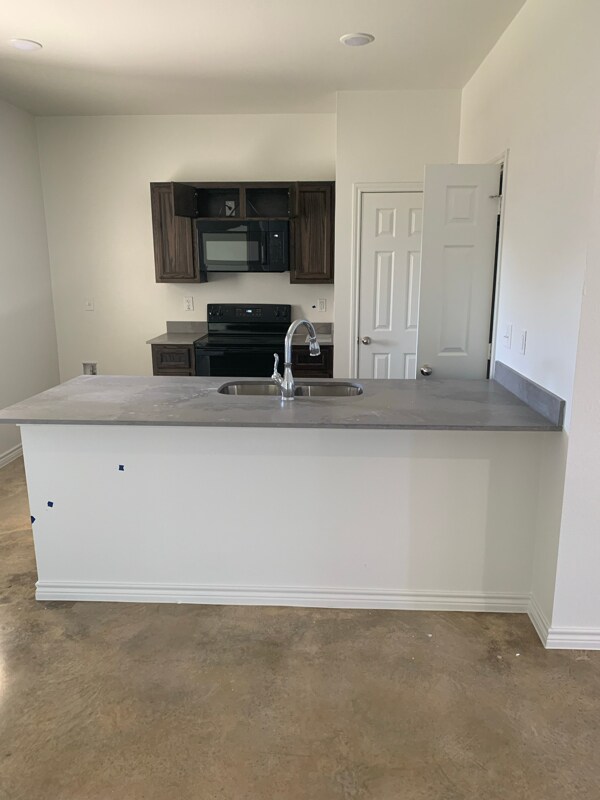 113 Petsick Ln, Gatesville, TX 76528 - photo 3