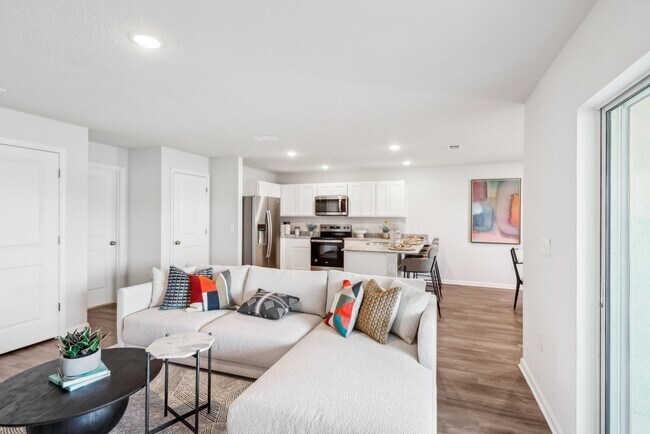 1252 Stone Ridge Cir, Sebring, FL 33870 - photo 4