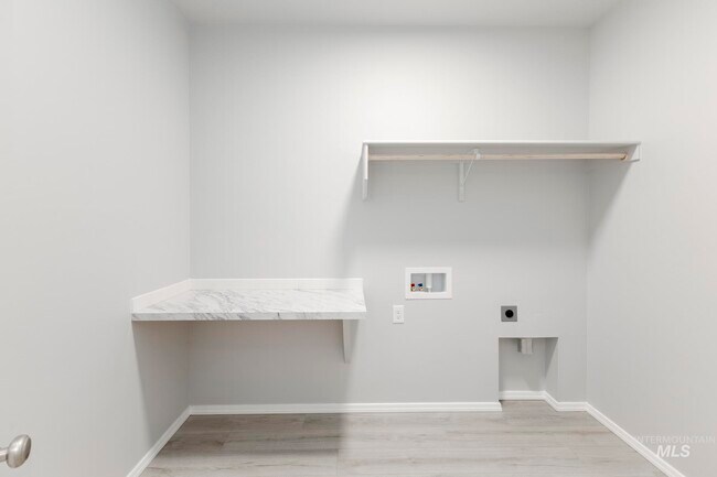 13710 Oliver St, Caldwell, ID 83607 - photo 7