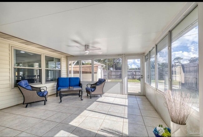 4866 Cuerro Ct, Pensacola, FL 32526 - photo 7