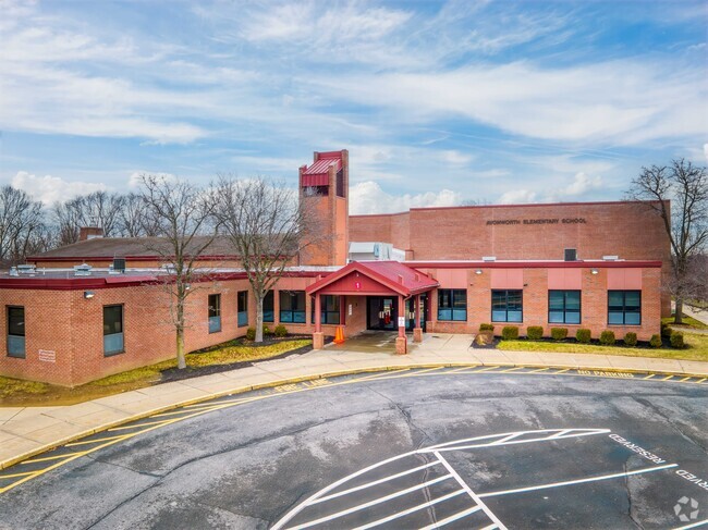 Avonworth Elementary School is a public school for grades 3-6 and is rated A- by Niche.