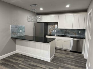 3000 W Kellogg Dr Unit 205, Wichita, KS 67213