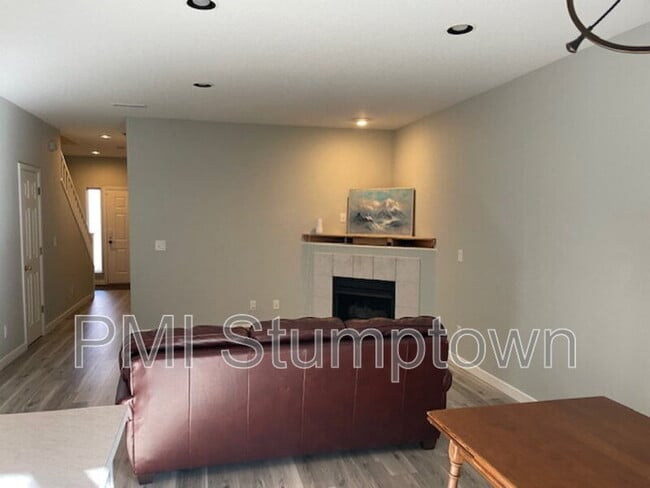 16140 NW Fescue Ct, Portland, OR 97229 - photo 3