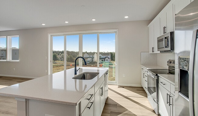 604 Clover Ln, Orange, VA 22960 - photo 4