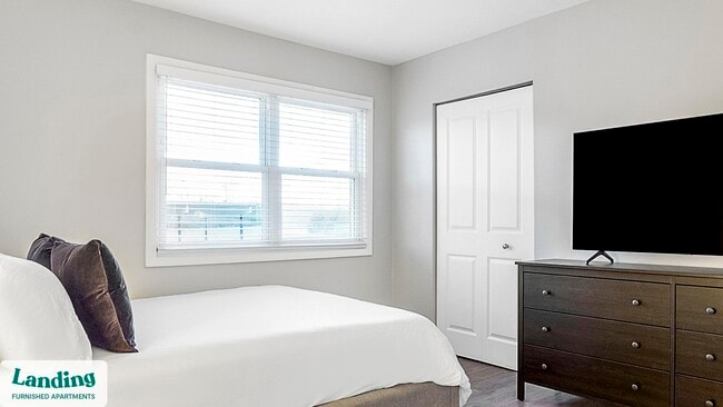 4901 Whitton Place unit 6245D.1403926, Indianapolis, IN 46220 - photo 6