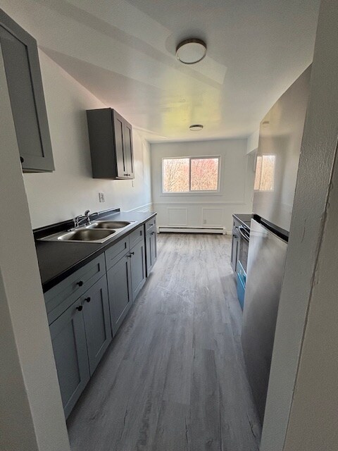 595 Wagner Dr unit 13, Battle Creek, MI 49017 - photo 1