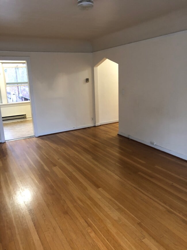 Amherst, Seattle, WA 98102 - photo 7