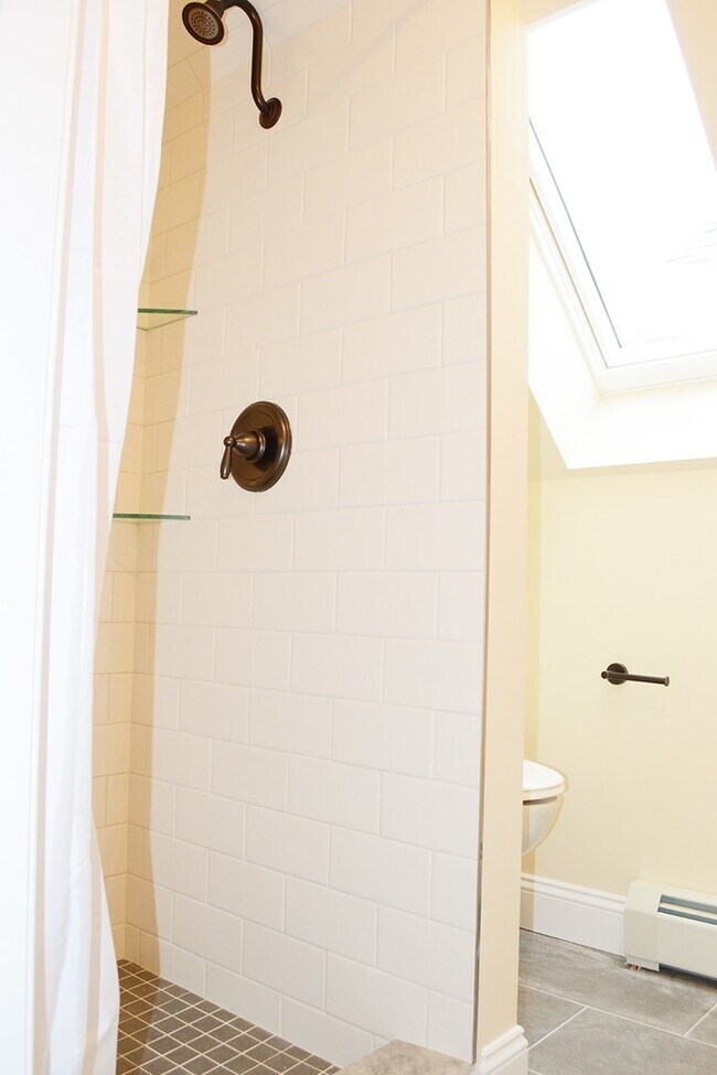 66 Murray St unit 3, Burlington, VT 05401 - photo 5