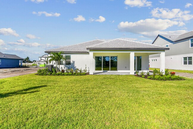 7566 Seahawk Ave, Sarasota, FL 34241 - photo 6