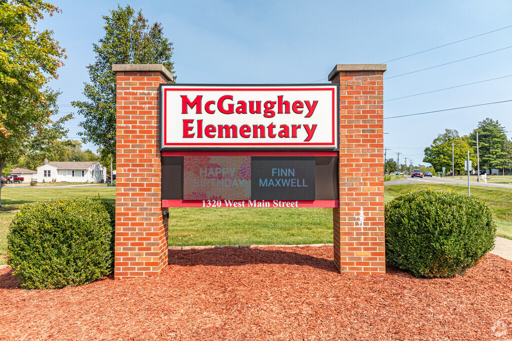 McGaughey Elementary School is an above average, public school located in Mount Zion, IL.
