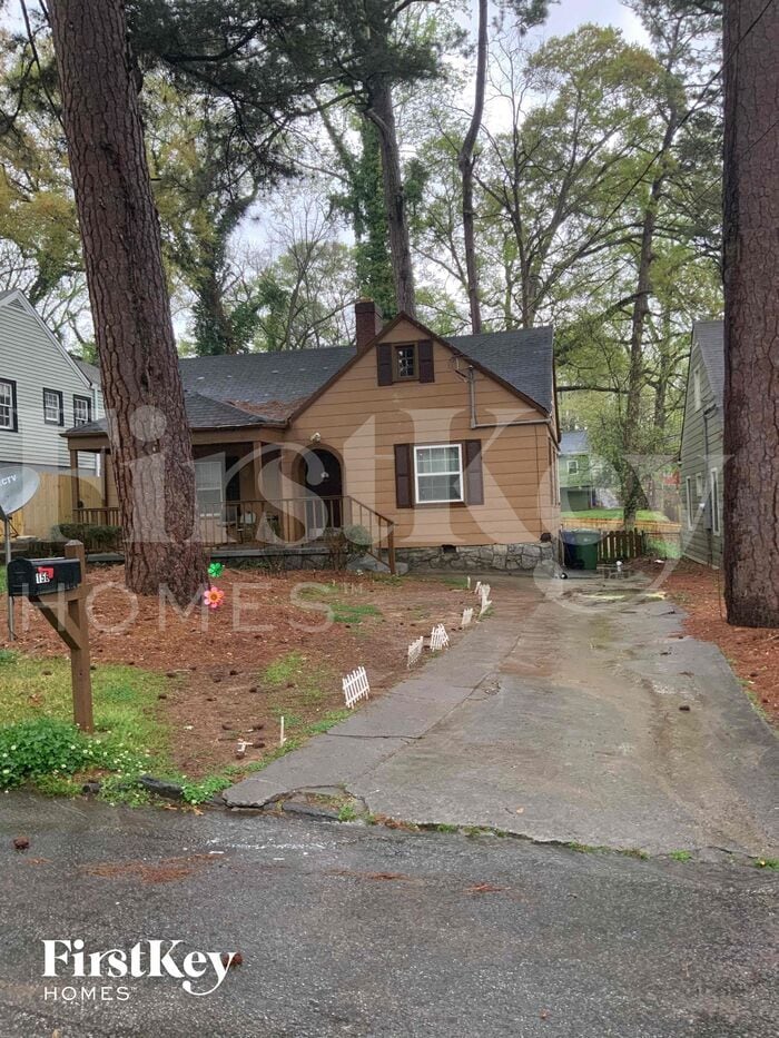 1567 Mayflower Ave SW, Atlanta, GA 30311 - photo 1