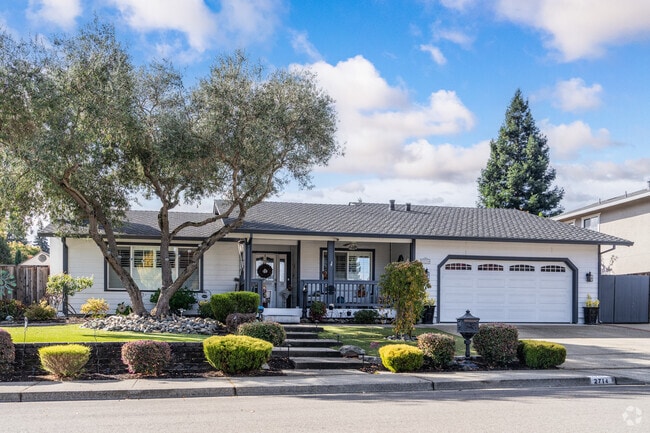 Discover the simplicity and elegance of ranch homes in the heart of San Ramon.