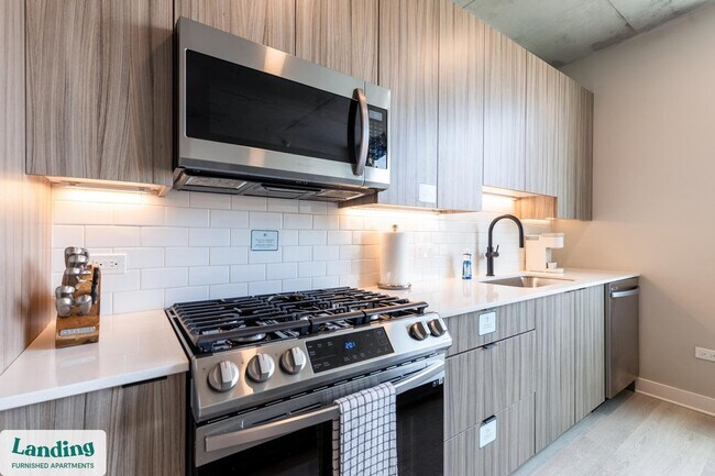 4611 N Broadway St unit 213.1405811, Chicago, IL 60640 - photo 6