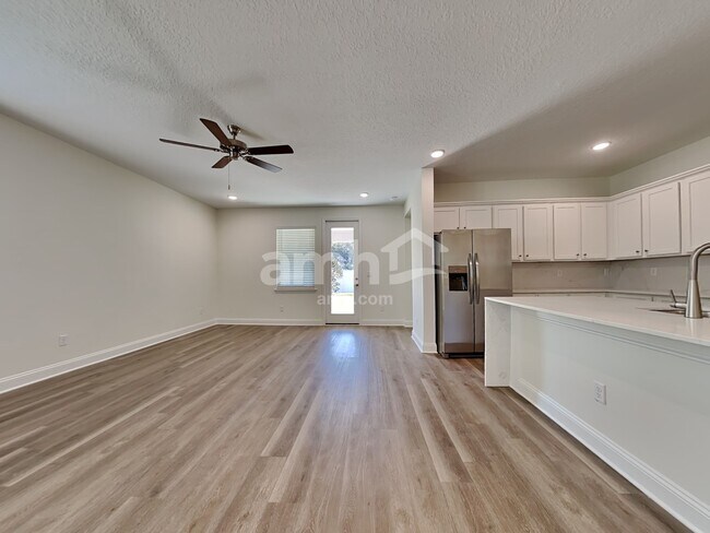 11643 Hillside Dr, Jacksonville, FL 32221 - photo 6