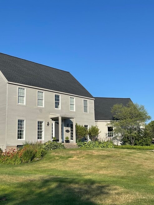 6349 Woodhall Ct, Hudsonville, MI 49426 - photo 1