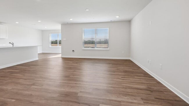 462 Woodgrain Ave, La Plata, MD 20646 - photo 7