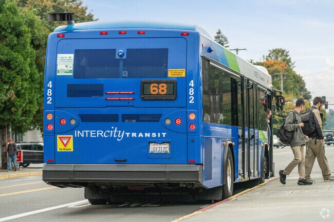 The Intercity Transit caters to the Lakepointe residents and offers free rides within the city.
