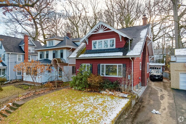 East Rochester, like many suburban areas, has a diverse housing market.