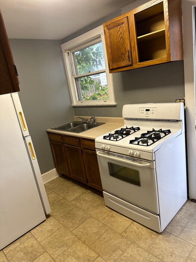 228 Shafer Ave unit 1, Phillipsburg, NJ 08865 - photo 6