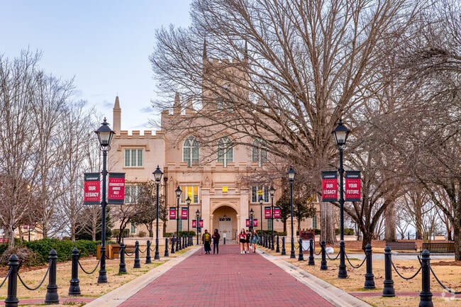 Milledgeville is home to the Georgial Military College.