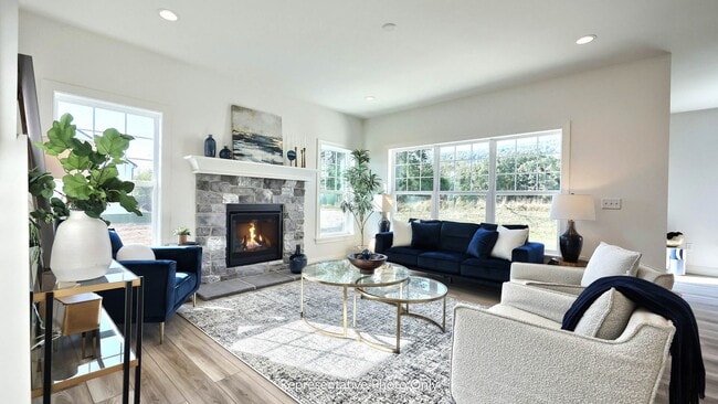 130 S Mountain Dr, Carlisle, PA 17013 - photo 2