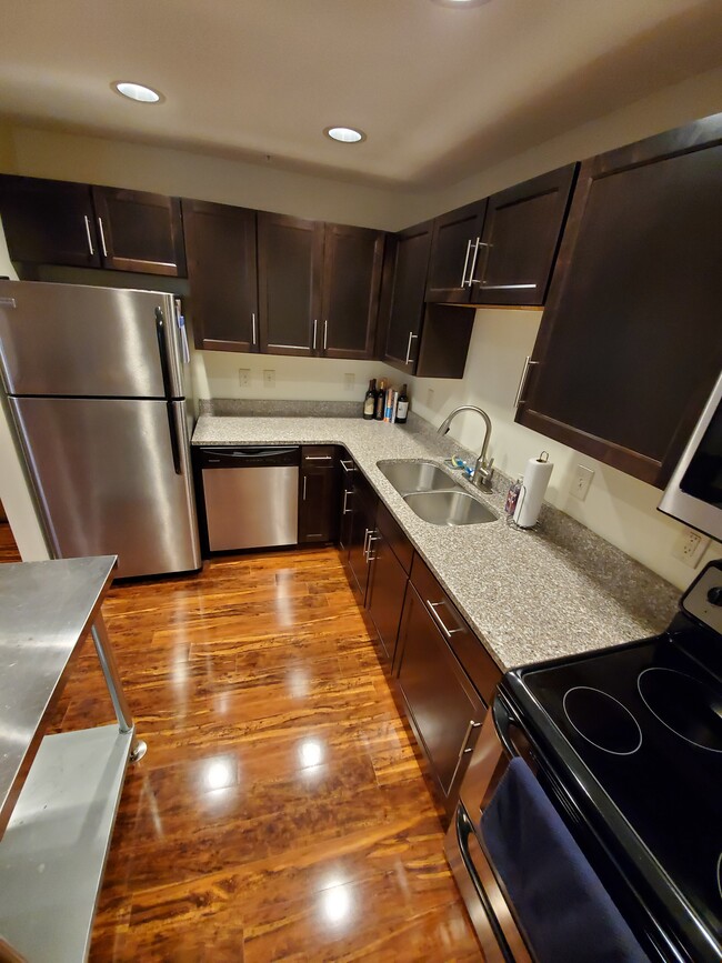 Mural Suite 1BR -1102