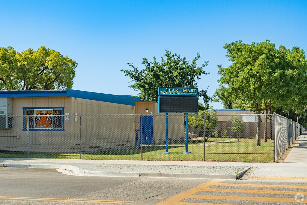 Earlimart Elementary School, Rankings & Reviews