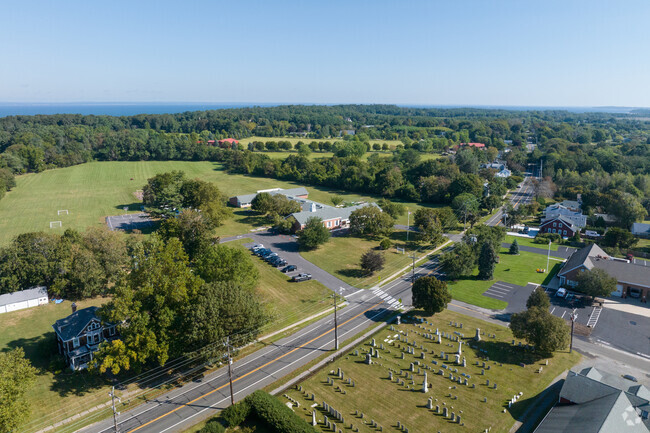 NID 537925 Oysterponds Elementary is situated between Gardiner's Bay and the sound.
