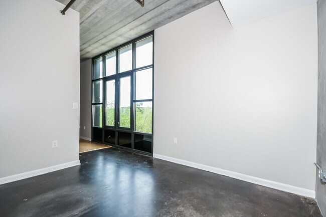 Bldg 100, Charleston, SC 29403 - photo 6