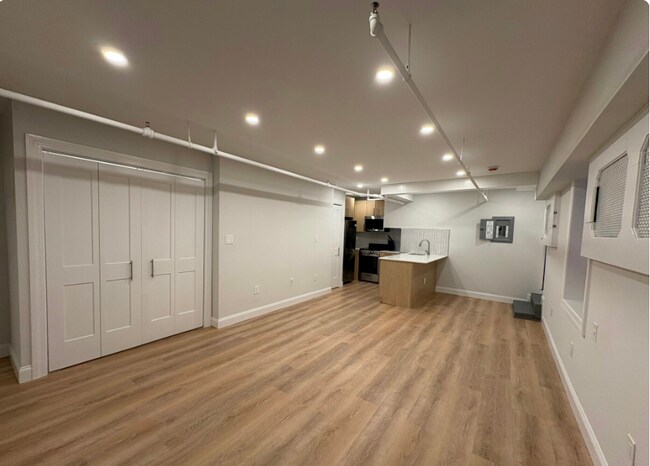 3 Joy St unit B, Boston, MA 02108 - photo 6