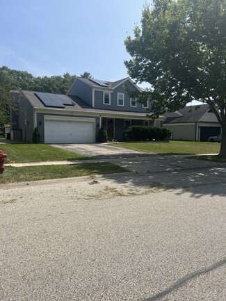 1541 Glacier Pkwy, Algonquin, IL 60102