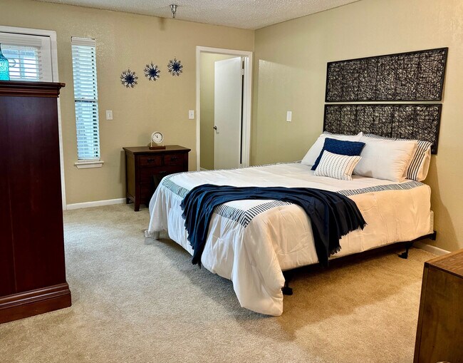 Serenity at Briarcrest, Bryan, TX 77802 - photo 4